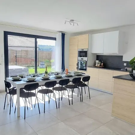 Maison Cosy A L 'oree Du Bois Holiday home *