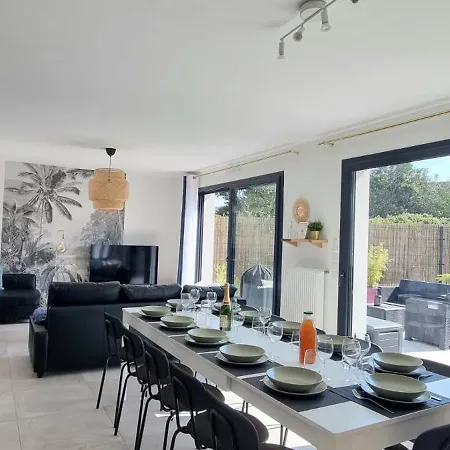 Holiday home Maison Cosy A L 'oree Du Bois